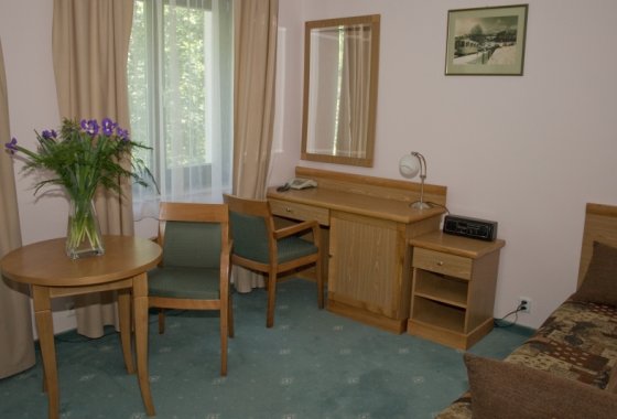 hotel - Ośrodek Wypoczynkowy NBP Bankowiec - Pokoje - zdjęcie 1