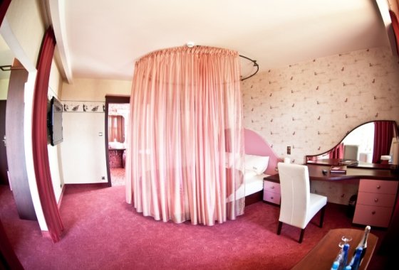 hotel *** - Rodan - Pokoje - zdjęcie 3