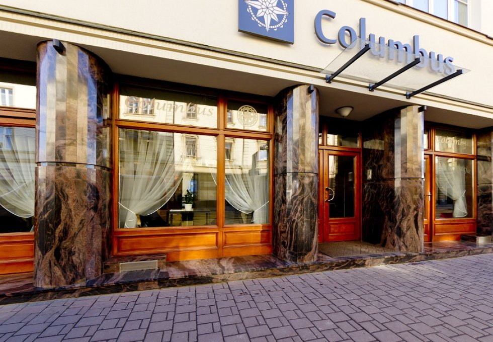 hotel *** - Hotel Columbus***