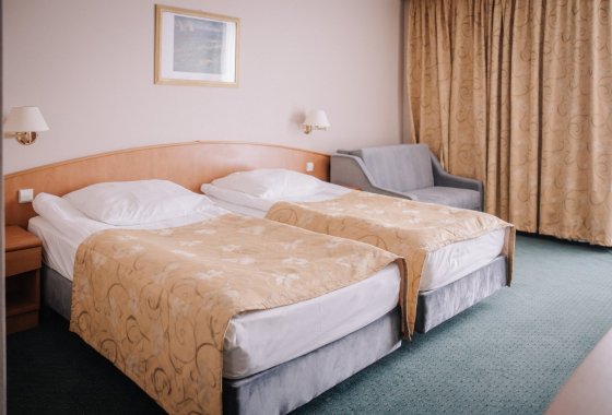 hotel **** - Hotel Atut**** - Pokoje - zdjęcie 4