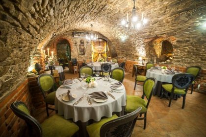 hotel *** - Hotel Piwnica Rycerska*** - zdjęcie 1