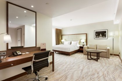 hotel **** - DoubleTree by Hilton Hotel & Conference Centre Warsaw - zdjęcie 16