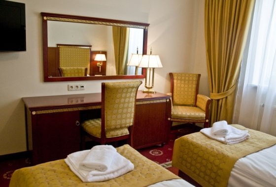 hotel *** - Hotel Holiday Park*** - Pokoje - zdjęcie 5