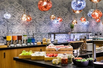 hotel **** - Courtyard by Marriott Warsaw Airport - zdjęcie 13