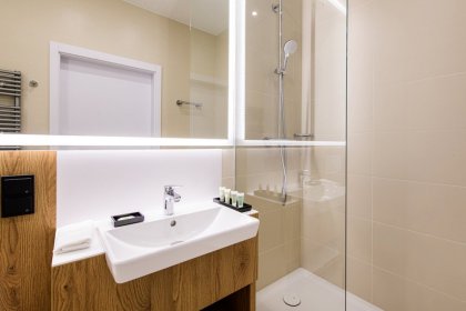 hotel **** - Courtyard by Marriott Warsaw Airport - zdjęcie 22