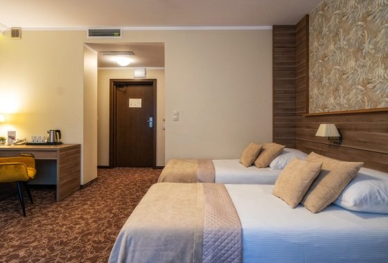 hotel *** - Hotel Korona*** - Pokoje - zdjęcie 7