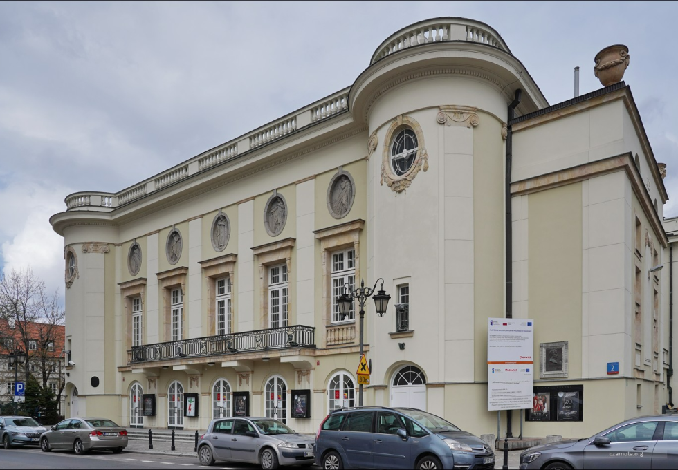inny - Teatr Polski