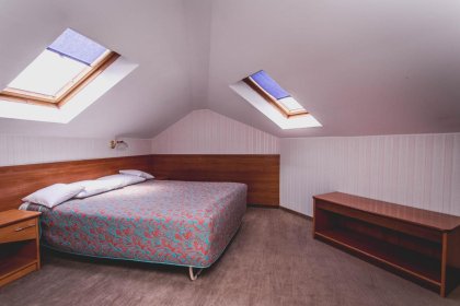 hotel - Hotel Twins - zdjęcie 1