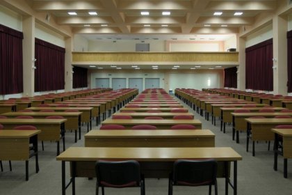 obiekt konferencyjny - Centrum Konferencyjno-Szkoleniowe Fundacji Nowe Horyzonty - zdjęcie 6