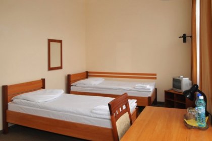obiekt konferencyjny - Centrum Konferencyjno-Szkoleniowe Fundacji Nowe Horyzonty - zdjęcie 12