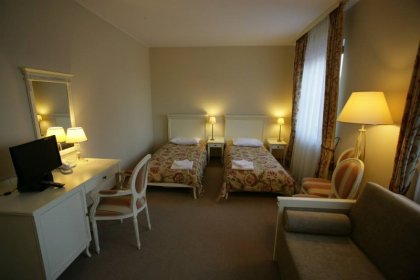 hotel **** - Villa Estera**** - zdjęcie 8