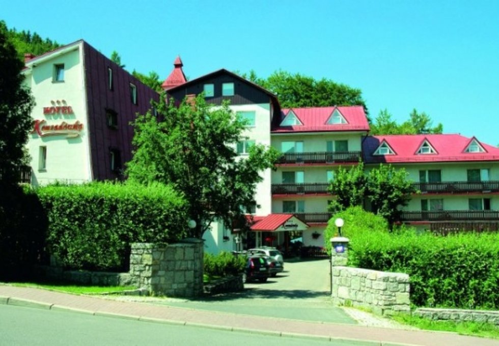 hotel *** - Hotel Konradówka Wellness & SPA