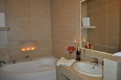 hotel - Hotel** Pod Różami - zdjęcie 13