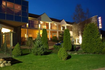 hotel *** - Hotel Kamiza*** - zdjęcie 11