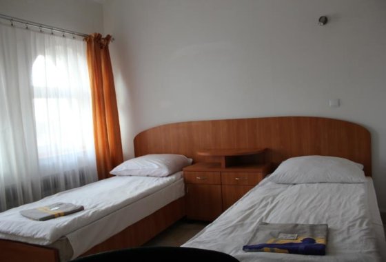 hotel - Zajazd Pod Dębem - Pokoje - zdjęcie 2