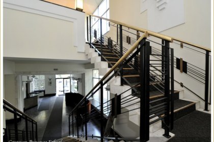 inny - Centrum Prasowe Foksal - zdjęcie 1