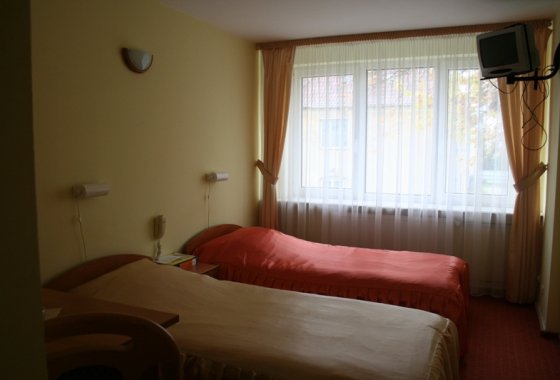 hotel - Hotel Zacisze - Pokoje - zdjęcie 5