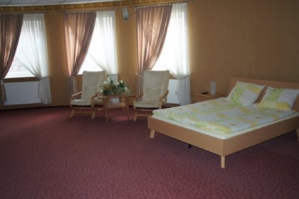 hotel - Zajazd Hubus - zdjęcie 5