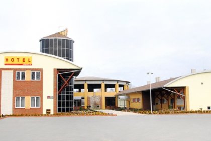 hotel - Centrum Konferencyjno-Hotelowe i Sala Weselna Lech Godlewski - zdjęcie 3