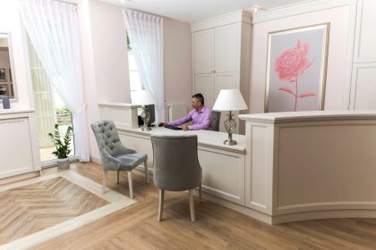 Hotel Restauracja Baśniowa - recepcja - SaleBiznesowe