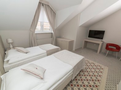 Hotel Restauracja Baśniowa- pojedyncze łóżka -SaleBiznesowe