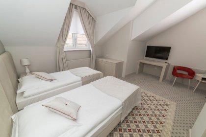 Hotel Restauracja Baśniowa- pojedyncze łóżka -SaleBiznesowe