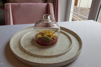 Hotel Restauracja Baśniowa-wyśmienite jedzenie-SaleBiznesowe