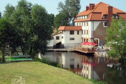 hotel *** - Bobrowy Dwór - zdjęcie 1