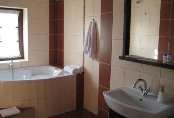 hotel *** - Bobrowy Dwór - Pokoje - zdjęcie 5