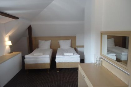 hotel *** - Bobrowy Dwór - zdjęcie 12