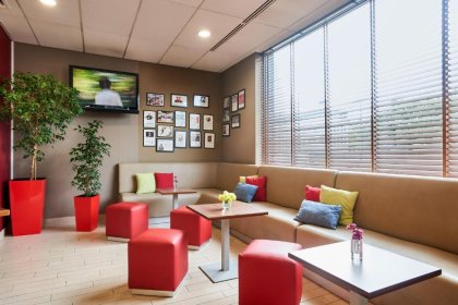 hotel *** - Hotel Campanile Łódź - zdjęcie 8