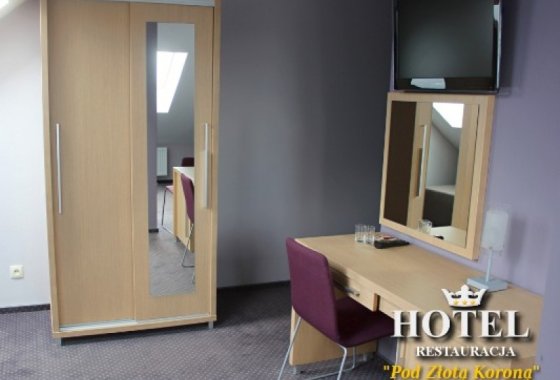 hotel *** - Hotel Pod Złotą Koroną - Pokoje - zdjęcie 3