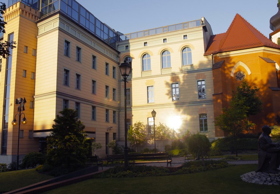 inny - Collegium Maius Uniwersytetu Opolskiego