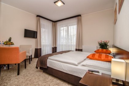 hotel *** - Hotel Emocja SPA - zdjęcie 12