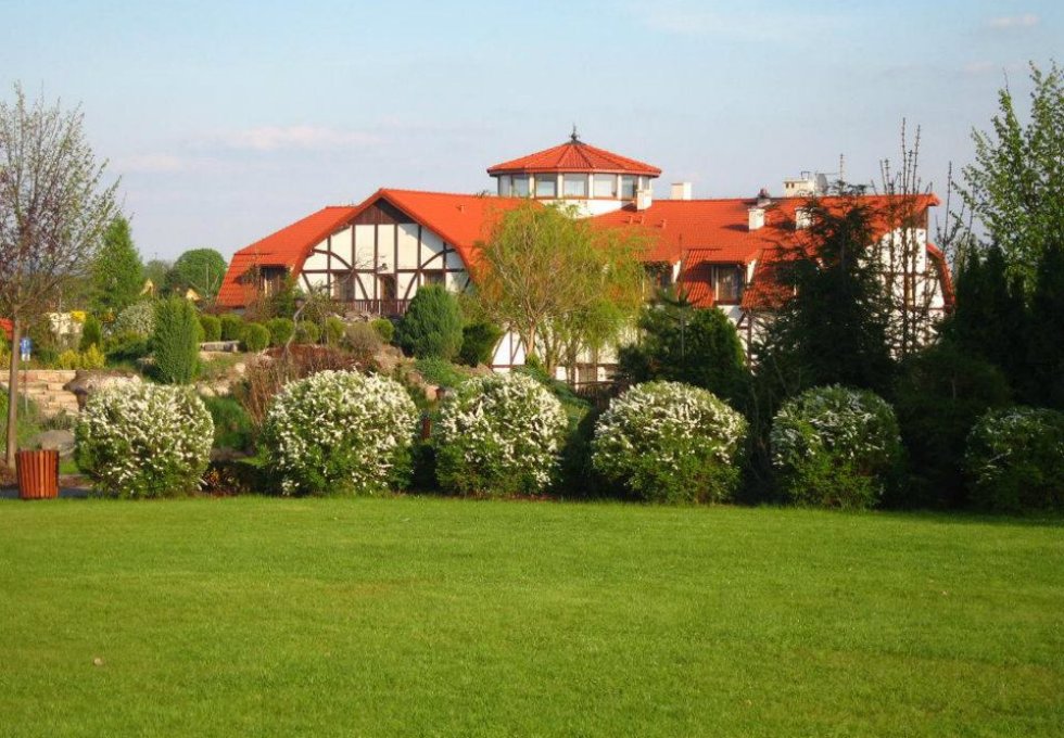 hotel *** - Zajazd Karolinka***