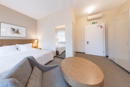 hotel - Hotel Jakubus - zdjęcie 13