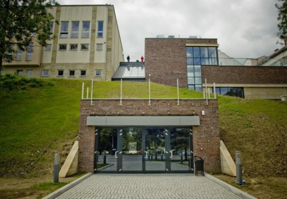 inny - Centrum Dziedzictwa Szkła