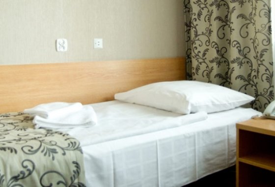 hotel - Hotel Polonia - Pokoje - zdjęcie 3