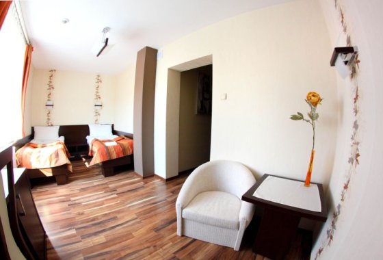 hotel - Hotel Mieszko - Pokoje - zdjęcie 4