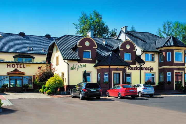 Hotel** i Restauracja Sezam w Kraczkowej