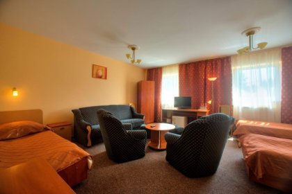 hotel - Hotel** i Restauracja Sezam w Kraczkowej - zdjęcie 9