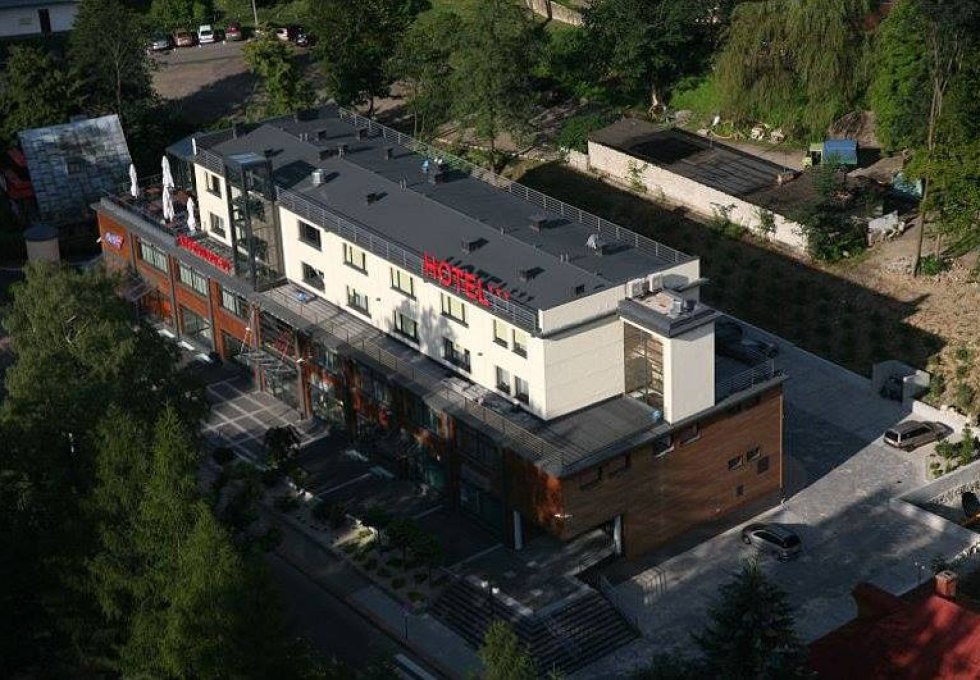 hotel *** - Centrum Odnowy i Wypoczynku Glorietta