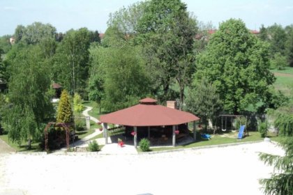 hotel - Hotel Antyczny Dwór - zdjęcie 4