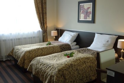 hotel *** - Hotel & Restauracja Dworek - zdjęcie 4