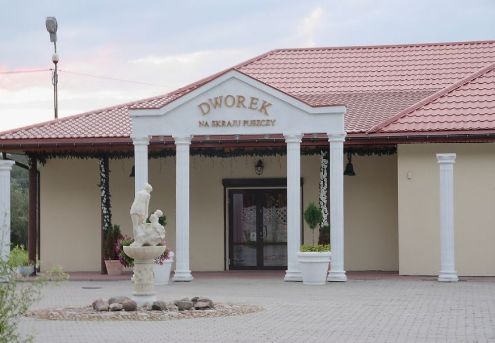 dworek - Dworek Na Skraju Puszczy