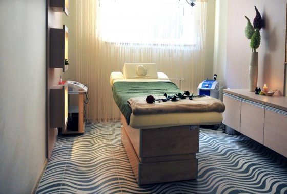 hotel *** - Hotel *** Knieja - Usługi - zdjęcie 3