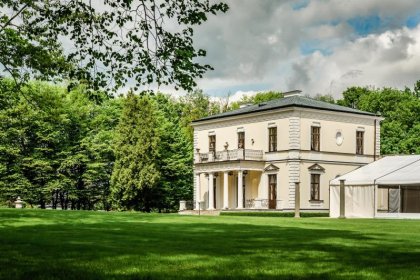Pałac Rozalin-SaleBiznesowe