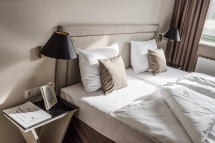 Pałac Rozalin-pokój hotelowy-SaleBiznesowe