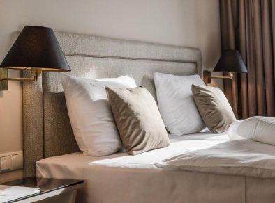 Pałac Rozalin-pokój hotelowy-SaleBiznesowe