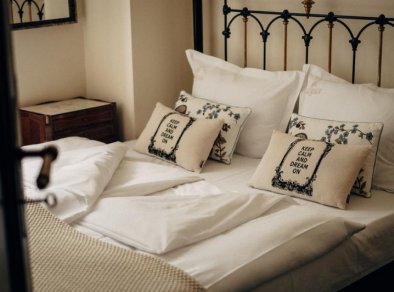 Pałac Rozalin-pokój hotelowy-SaleBiznesowe